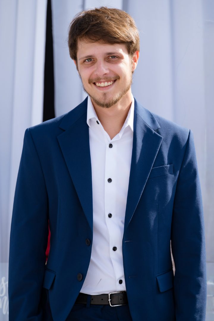 Foto de Guilherme Blagevitch, especialista em IA e automação